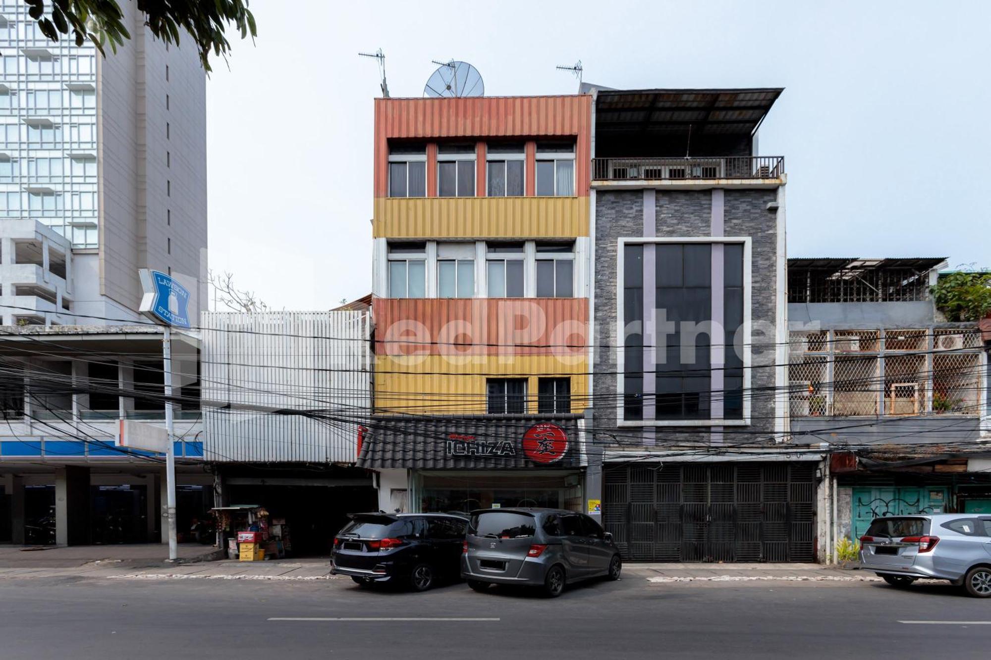 Ichiza Room Redpartner Jakarta Exterior foto