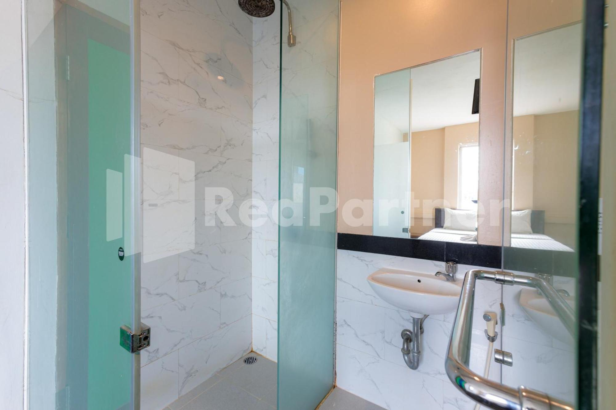 Ichiza Room Redpartner Jakarta Exterior foto