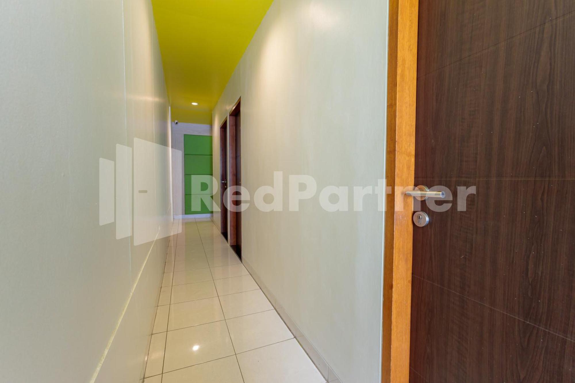 Ichiza Room Redpartner Jakarta Exterior foto