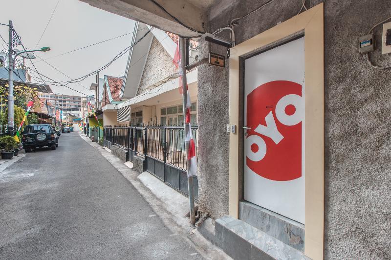 Ichiza Room Redpartner Jakarta Exterior foto