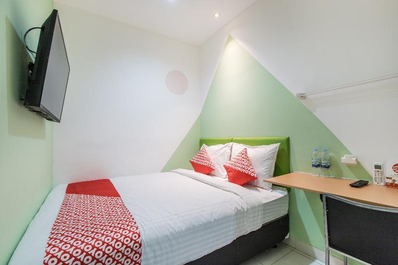 Ichiza Room Redpartner Jakarta Exterior foto